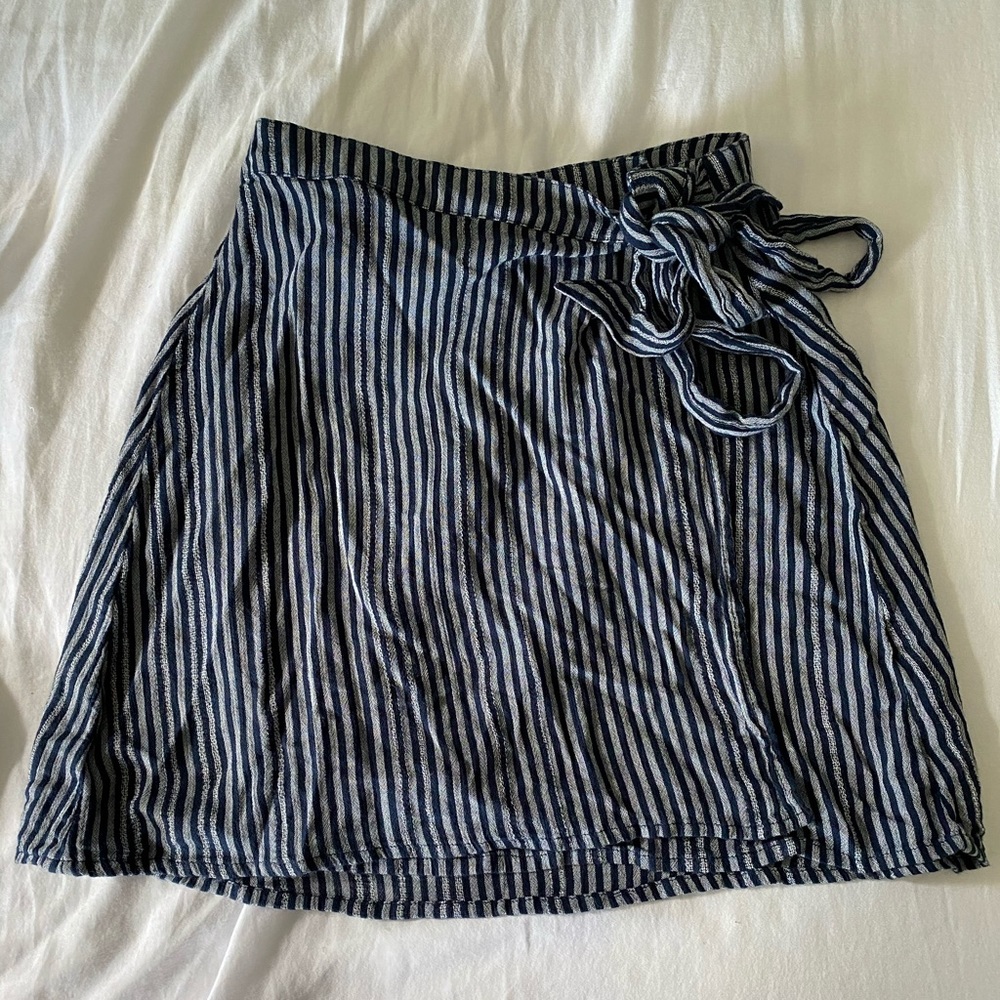 AE wrap skirt